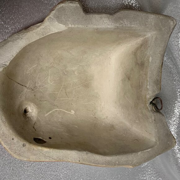 TWO VINTAGE CHALKWARE SAILOR BOY WALL MOUNT STRING DISPENSERS - Picture 7 of 8